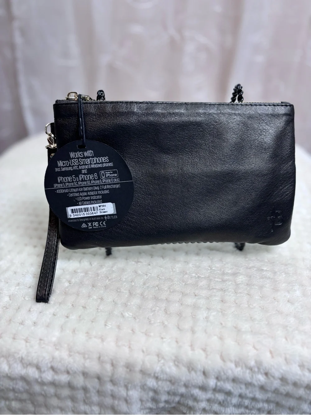 H&Butler Mighty Purse Smooth Black Leather Wristlet w/Built-in Phone Charger